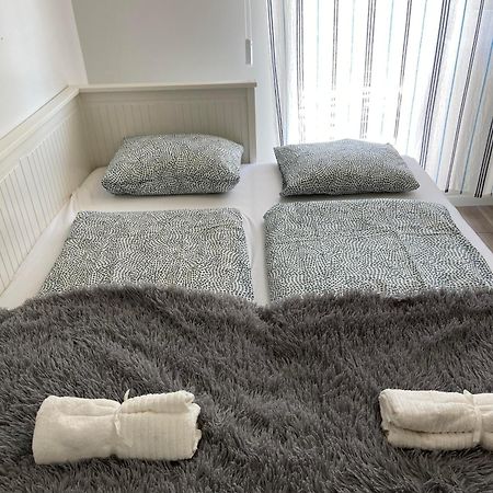 Aida Apartman Шіофок Екстер'єр фото