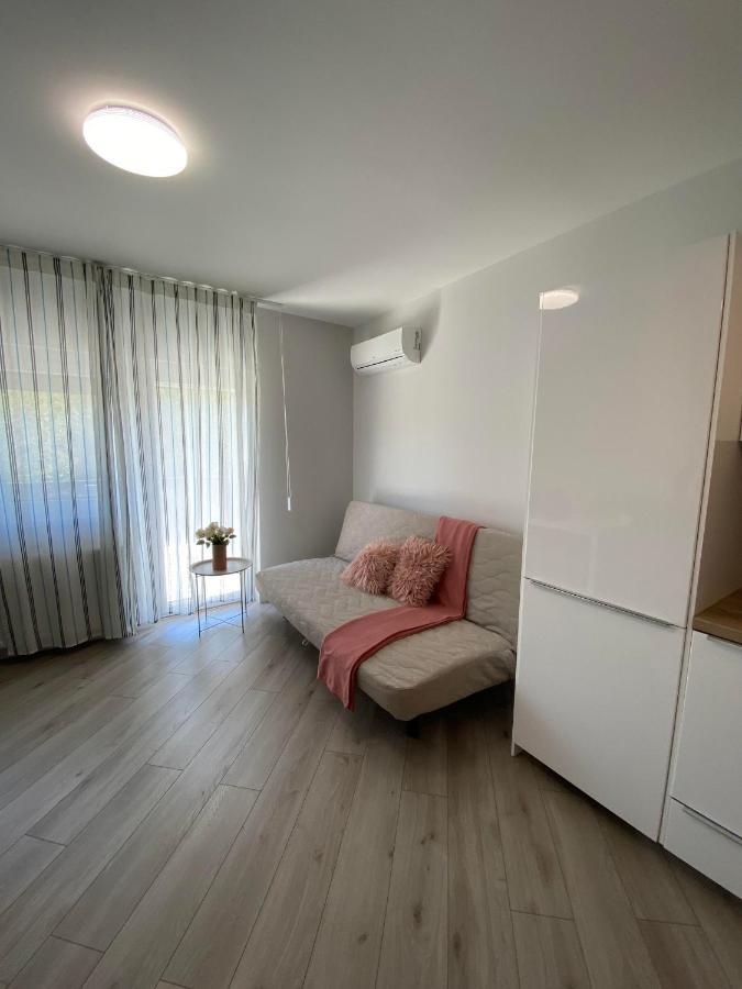 Aida Apartman Шіофок Екстер'єр фото