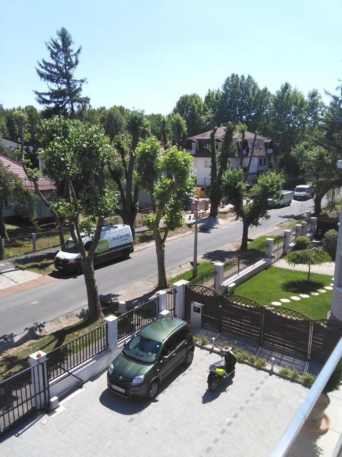 Aida Apartman Шіофок Екстер'єр фото