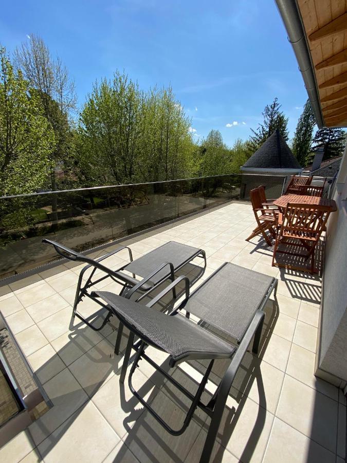 Aida Apartman Шіофок Екстер'єр фото