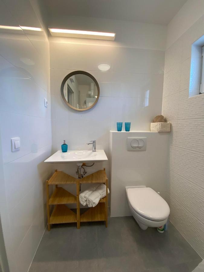 Aida Apartman Шіофок Екстер'єр фото