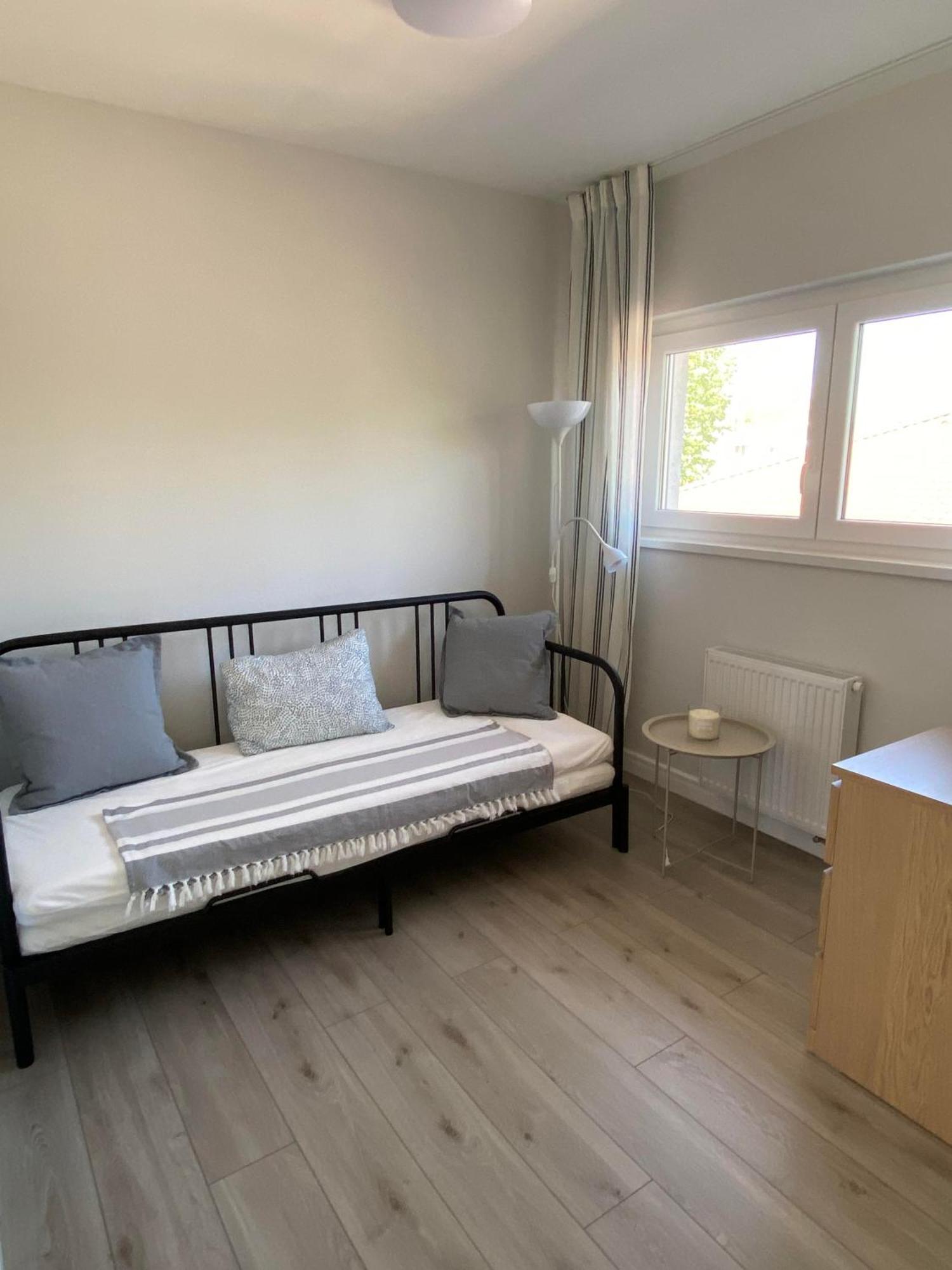 Aida Apartman Шіофок Екстер'єр фото